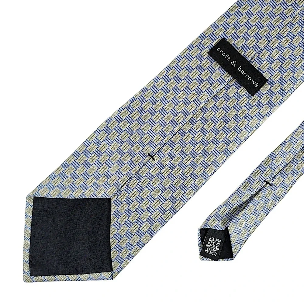 Croft & Barrow 100% Silk Men's Necktie Geometric Green Blue Vintage